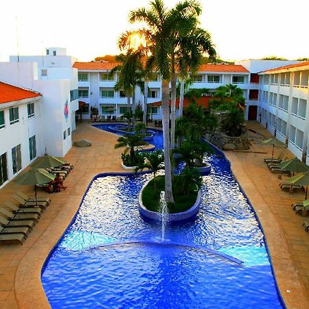 La Isla Huatulco Hotel Buitenkant foto